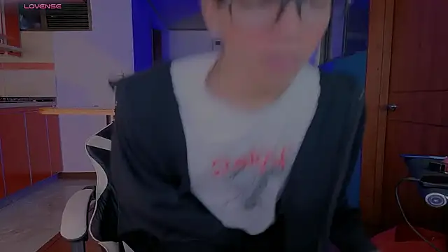 Snapshot of Ryan_sweet chatting on 02/25/26, 01:44 Ryan sweet online show from 02/25/26, 01:44