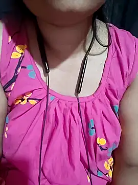 Hot-Puja0134 online show from 02/24/26, 07:37