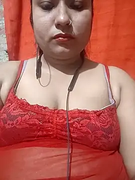 Hot-Puja0134 online show from 02/25/26, 02:06