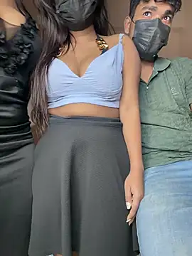 AIR Hostes online show from 04/14/26, 04:12