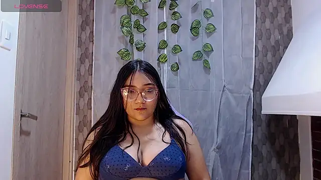 anyela donecm online show from 03/27/26, 07:37