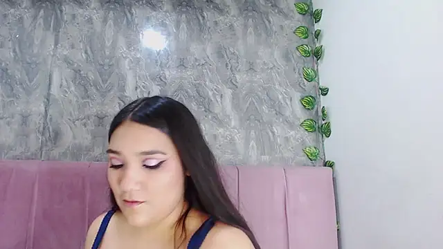 anyela donecm online show from 05/20/26, 07:22