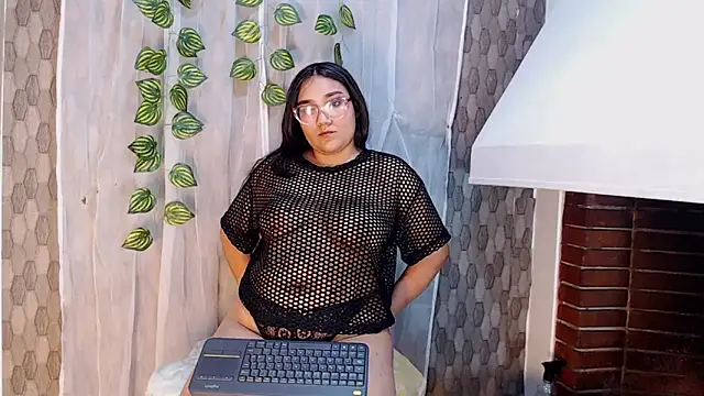 anyela donecm online show from 03/16/26, 08:00