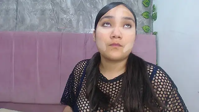 anyela donecm online show from 06/17/26, 07:24