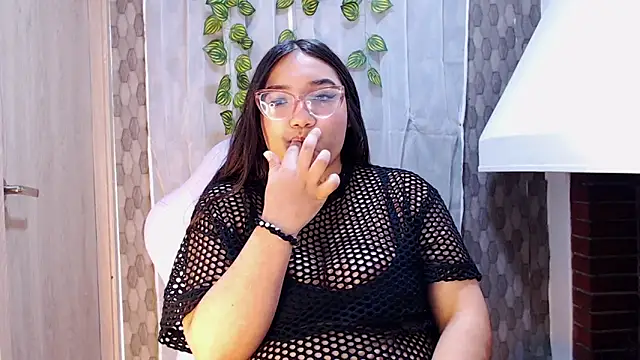 anyela donecm online show from 04/11/26, 07:39