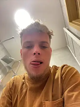 Dencchikk22 online show from 05/04/26, 02:31