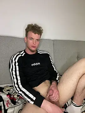 Dencchikk22 online show from 05/15/26, 11:14
