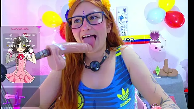 Snapshot of Alicia__1 chatting on 06/24/26, 04:33 Alicia 1 online show from 06/24/26, 04:33