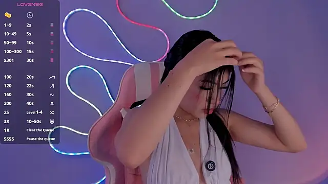 miacapone online show from 04/10/26, 02:13