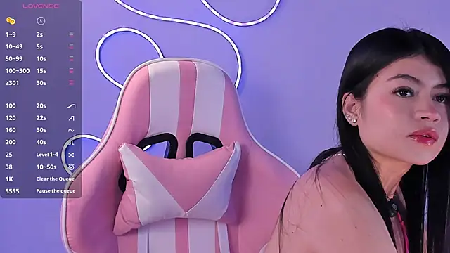 Snapshot of miacapone chatting on 02/28/26, 01:22 miacapone online show from 02/28/26, 01:22