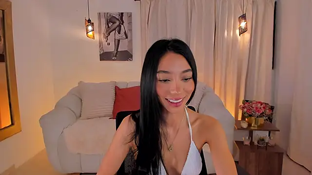 Snapshot of IsabellaLux_ chatting on 04/11/26, 03:16 IsabellaLux online show from 04/11/26, 03:16