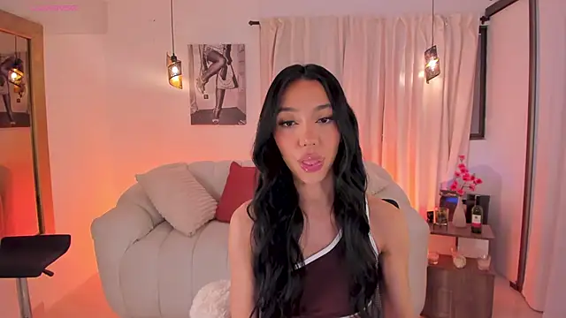 IsabellaLux  online show from 04/23/26, 03:46