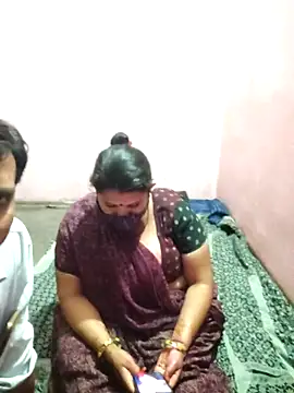 gujjuhotcouple online show from 03/04/26, 05:10