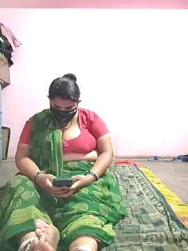 gujjuhotcouple online show from 04/29/26, 05:06