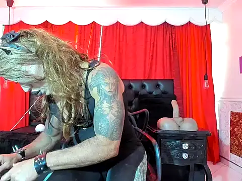 Lilith madame satan online show from 04/05/26, 06:14