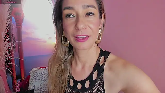 Snapshot of Madam_Dalila chatting on 06/25/26, 03:17 Madam Dalila online show from 06/25/26, 03:17