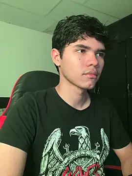 Snapshot of Camii_pink chatting on 03/01/26, 06:52 Camii pink online show from 03/01/26, 06:52