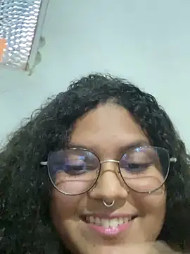 Snapshot of prettydall chatting on 02/26/26, 11:32 prettydall online show from 02/26/26, 11:32