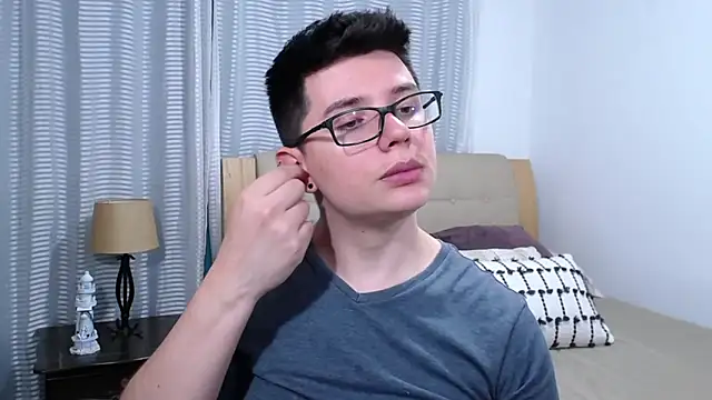 Snapshot of BlackFoXXX69 chatting on 03/06/26, 10:27 BlackFoXXX69 online show from 03/06/26, 10:27