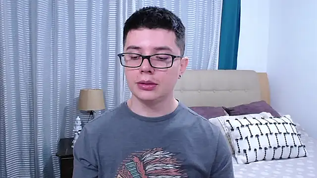 Snapshot of BlackFoXXX69 chatting on 03/13/26, 09:20 BlackFoXXX69 online show from 03/13/26, 09:20