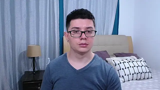 Snapshot of BlackFoXXX69 chatting on 04/15/26, 08:31 BlackFoXXX69 online show from 04/15/26, 08:31