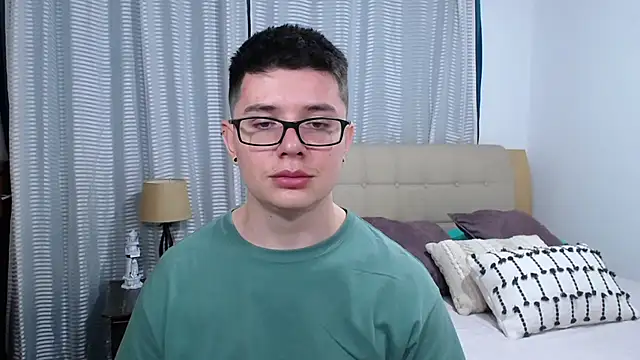 Snapshot of BlackFoXXX69 chatting on 04/10/26, 08:38 BlackFoXXX69 online show from 04/10/26, 08:38