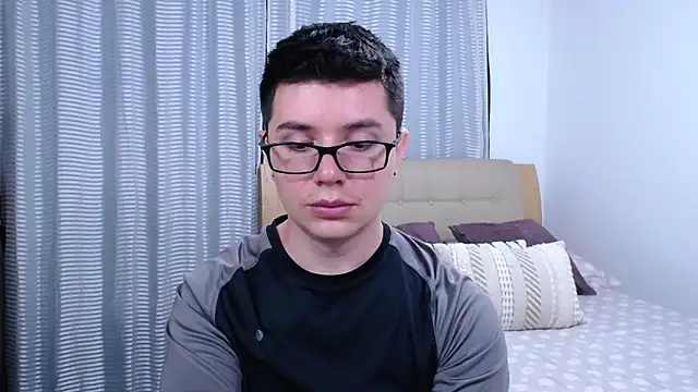 BlackFoXXX69 online show from 05/12/26, 09:43