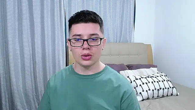 BlackFoXXX69 online show from 05/20/26, 09:23