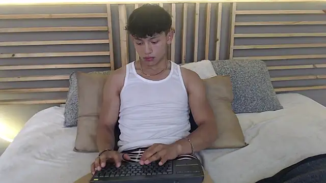 clark ken01 online show from 03/02/26, 08:49