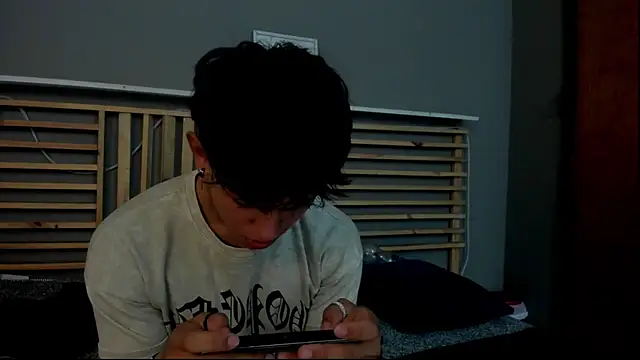 clark ken01 online show from 04/17/26, 09:50