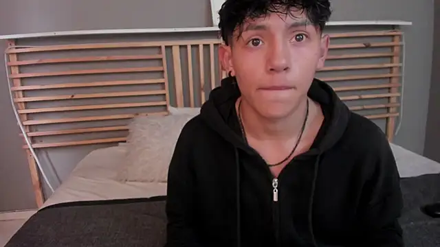 clark ken01 online show from 03/12/26, 09:41