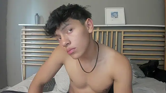 clark ken01 online show from 03/26/26, 09:02