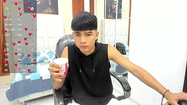 Thiago collinss online show from 06/25/26, 10:48