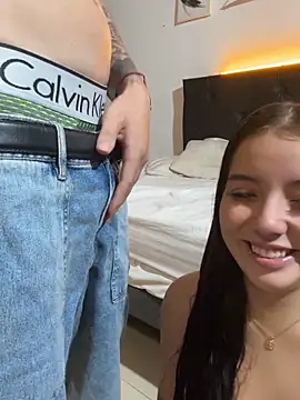 sarah and taylor online show from 04/10/26, 06:04