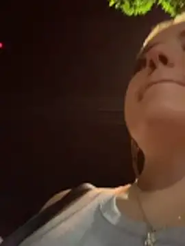 sarah and taylor online show from 04/06/26, 01:12