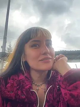 Sara 92 online show from 03/23/26, 08:41