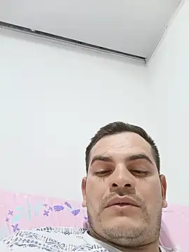 Snapshot of Edwin_Q chatting on 06/04/26, 04:00 Edwin Q online show from 06/04/26, 04:00