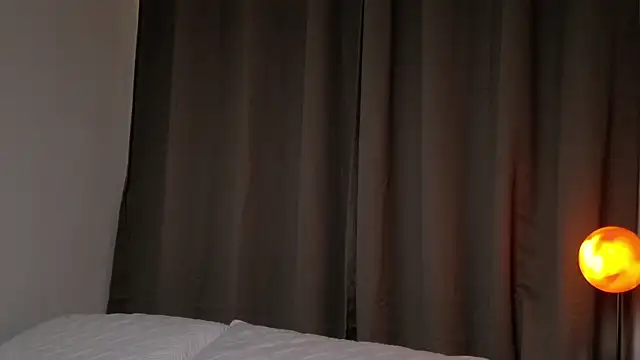 Mia Benett  online show from 03/05/26, 01:08