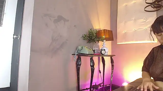 Assly Love online show from 03/03/26, 10:00