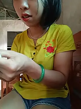 Snapshot of eanna88 chatting on 06/25/26, 03:37 eanna88 online show from 06/25/26, 03:37