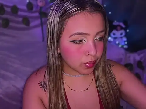 Snapshot of Moon_Velvet_ chatting on 02/25/26, 07:14 Moon Velvet online show from 02/25/26, 07:14