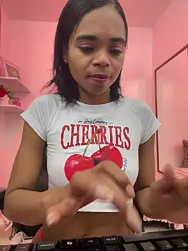 camila avila online show from 04/07/26, 03:41