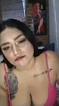 Cristal queen  online show from 04/04/26, 01:45