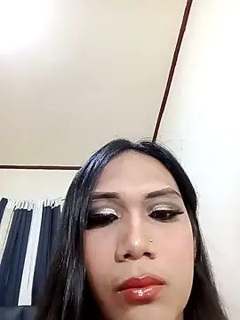 Snapshot of Maddison_Lore chatting on 02/28/26, 04:45 Maddison Lore online show from 02/28/26, 04:45