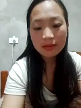 Snapshot of Miu_la chatting on 02/25/26, 06:19 Miu la online show from 02/25/26, 06:19