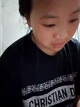 Miu la online show from 04/03/26, 01:50