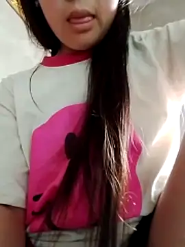 Miu la online show from 04/19/26, 04:24