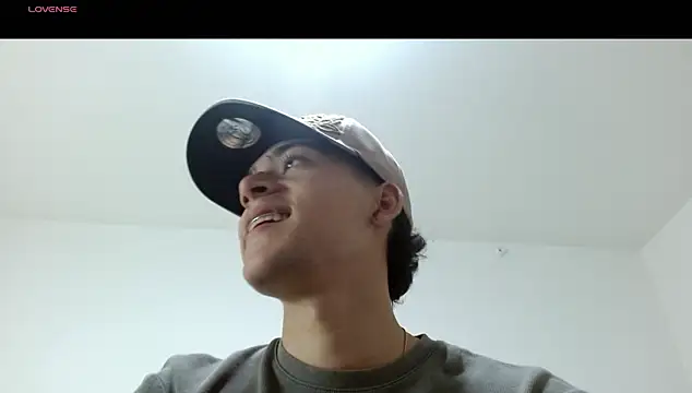 oliver   saint online show from 03/07/26, 12:06