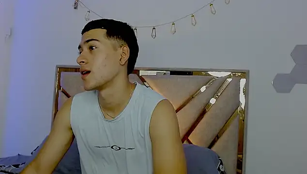 oliver   saint online show from 03/24/26, 11:27