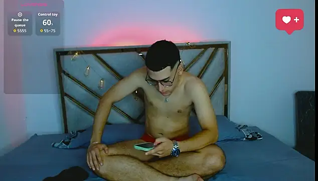 oliver   saint online show from 03/10/26, 11:53